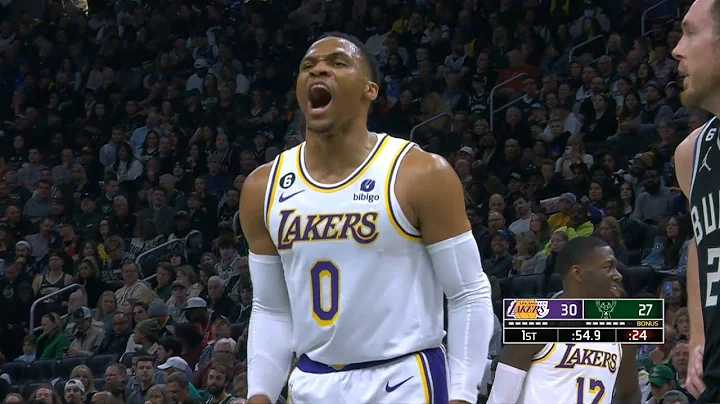 Russell Westbrook loudly counts to 10 while Giannis Antetokounmpo shoots free throws