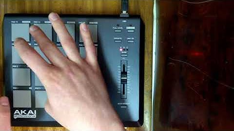 Siout - The Power of Silence (original track) | AKAI MPD18 LIVE PERFORMANCE