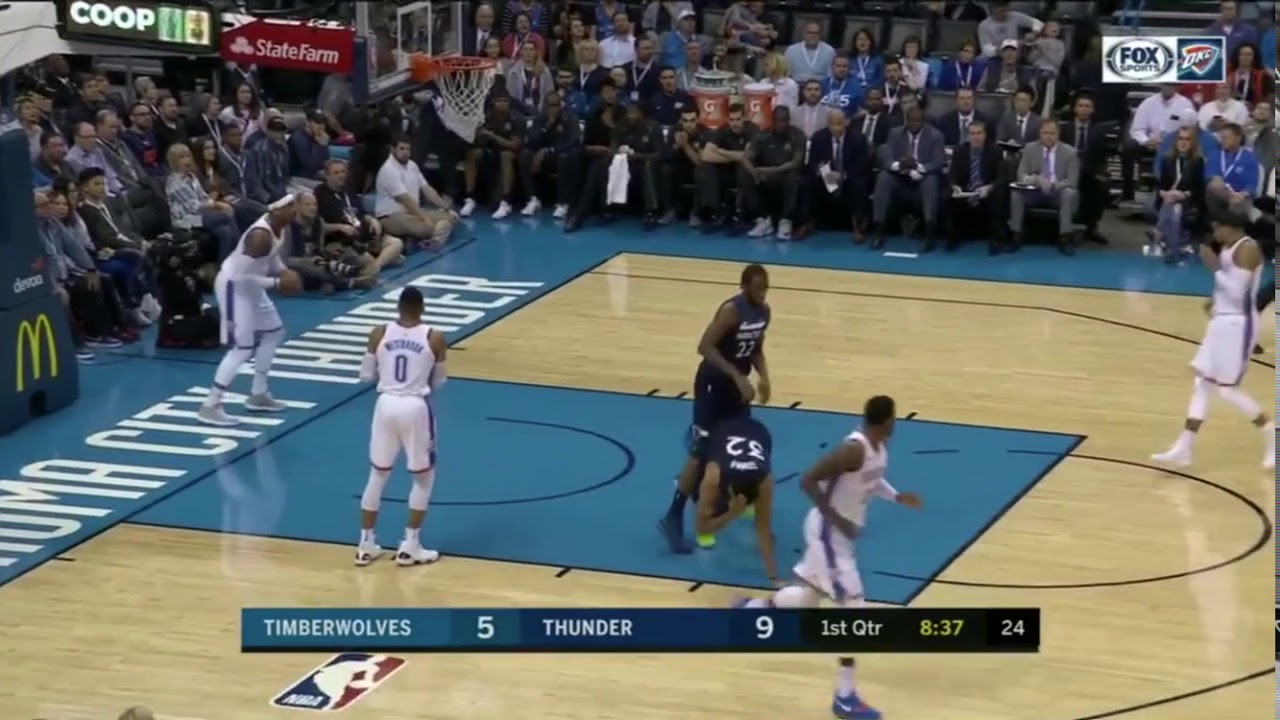 Thunder's Andre Roberson Stretchered Off After Nasty Fall, Reportedly Ruptures ...