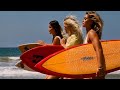 WONDER WOMENS - Surfing