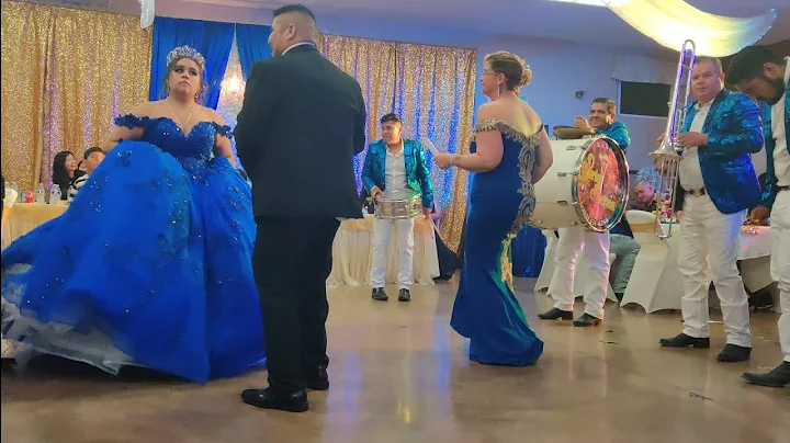 arriba pichataro, son los enanitos,Los15 aos de Cy...