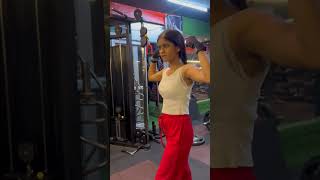 Ramp Walk In Gym youtubeshorts trending viral fitness bodyposing gymgirl