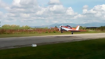 Camera shutter speed match airplane propeller rpm.