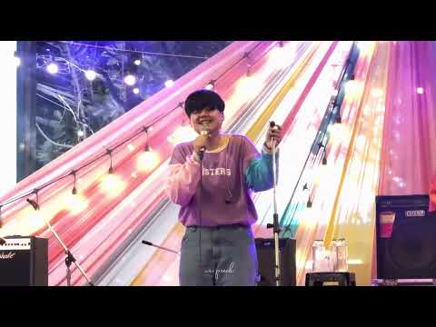 PURPEECH - ดอกไม้ที่รอให้เธอเก็บ live at Central Sriracha 140223