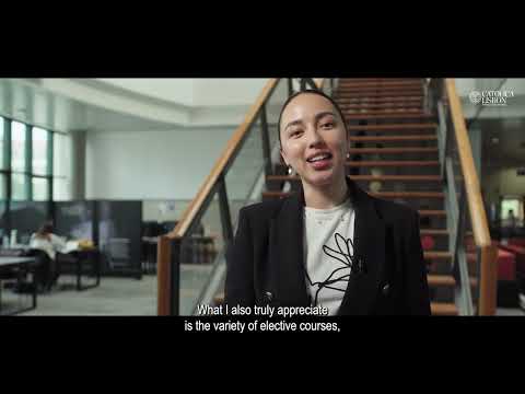 Gina Bukovecz |