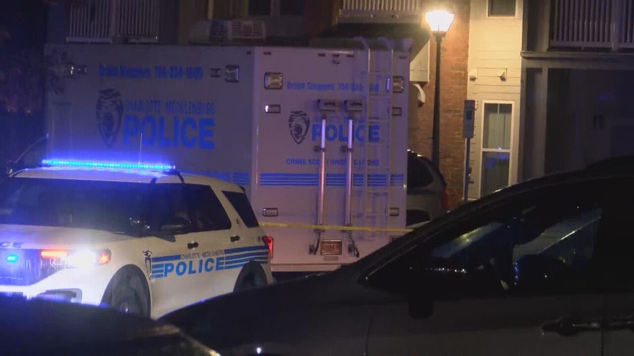 1 killed in shooting at apartment complex in northeast Charlotte - YouTube
