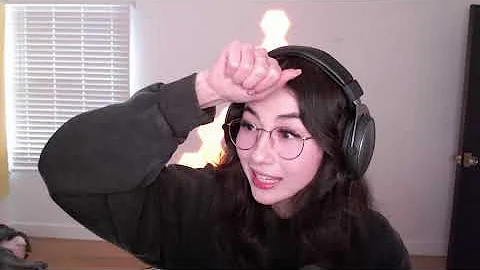 TenZ and Kyedae got kicked from the restaurant for this...