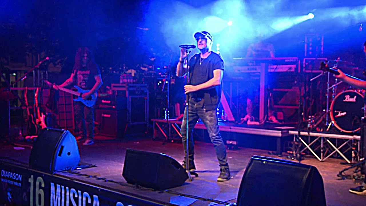 vivere non è facile vasco rossi