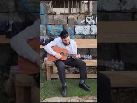 מוציא אסירים           @מנחם-הוכמן-שירה-סיפור-חיבור