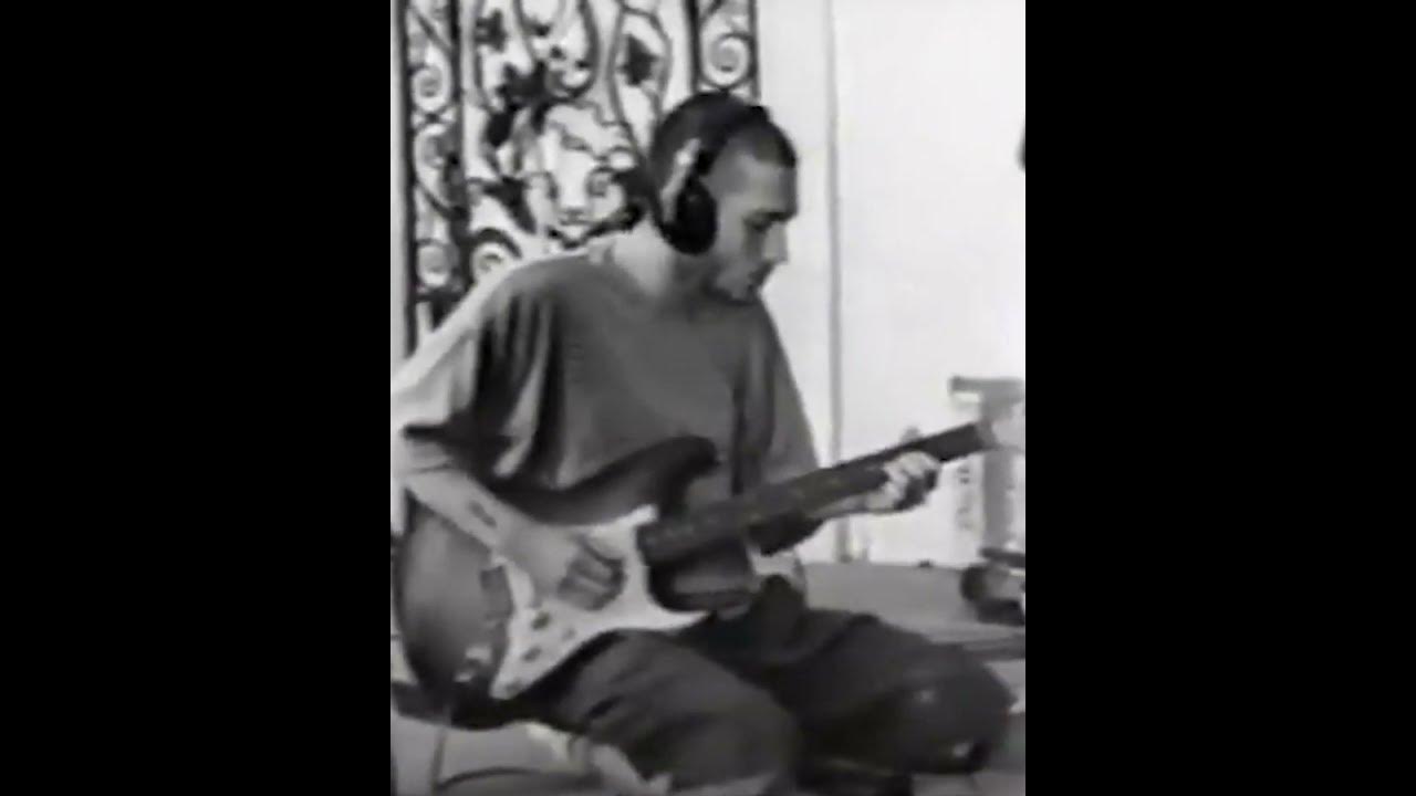 john-frusciante-recording-mellowship-slinky-in-b-major-youtube