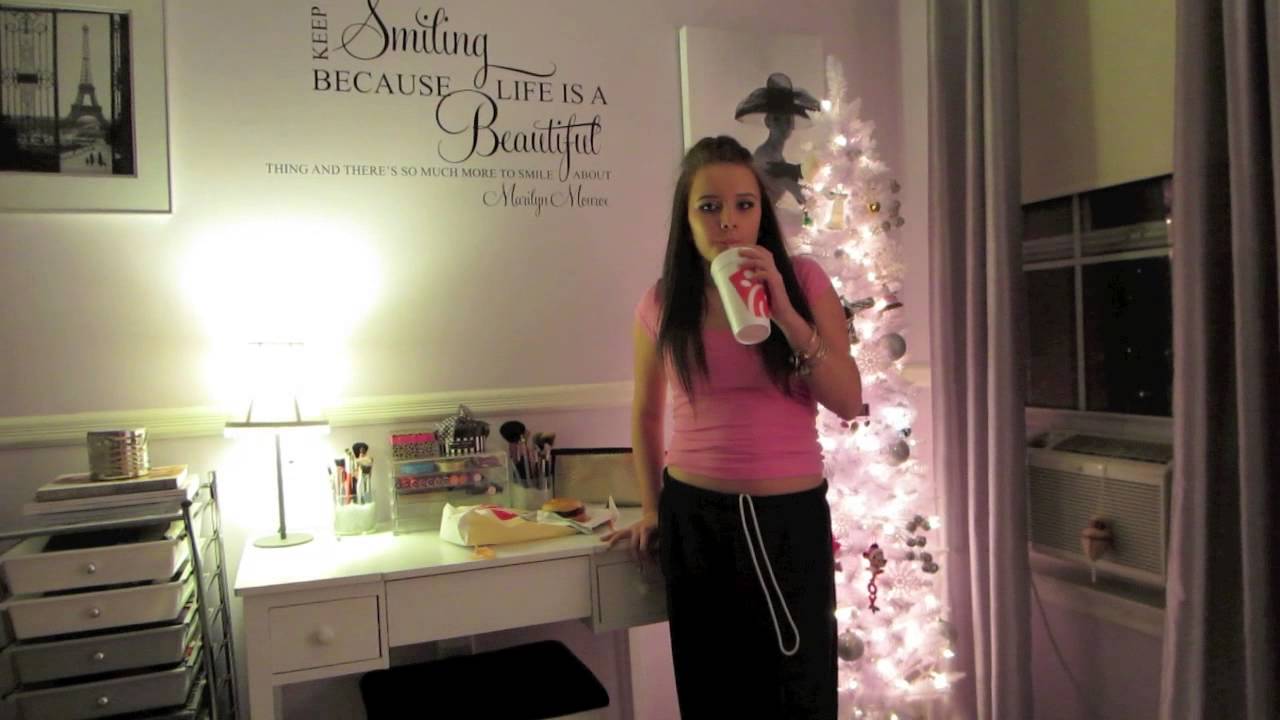 Vlogcember Day 11 & 12 | Experimenting on hair extensions.. - December 11-12, 2014