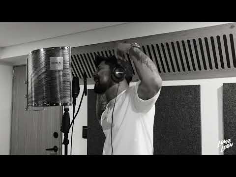 Lowe León - La faldita (Acoustic)