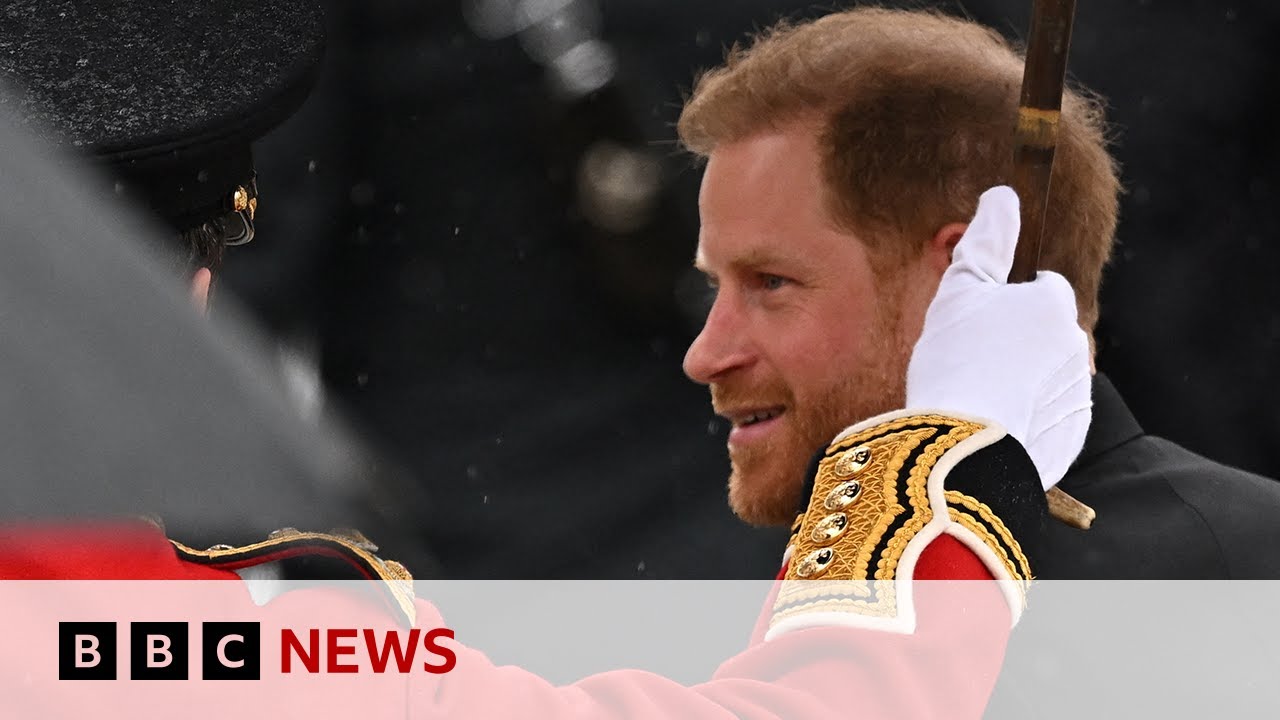 Prince Harry arrives at King Charles’s Coronation in Westminster Abbey – BBC News