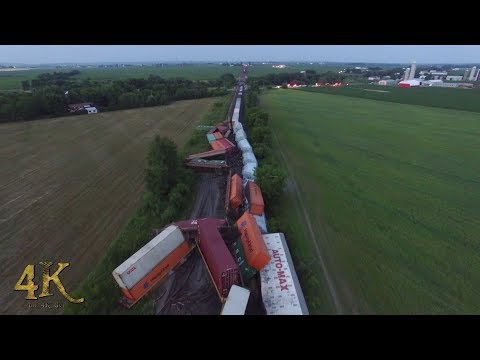 Canada: Déraillement de train vue aérienne / Train derailment aerial view 7-16-2018