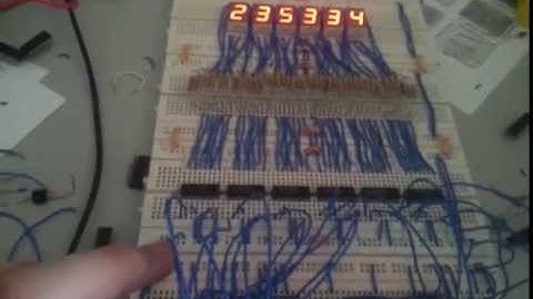 24H Digital Clock using standard logic CMOS ICs.mp4