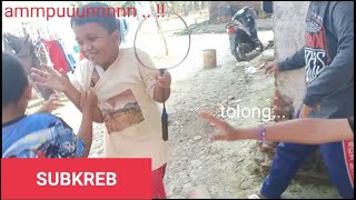 Dit tolong aku dit .. !!