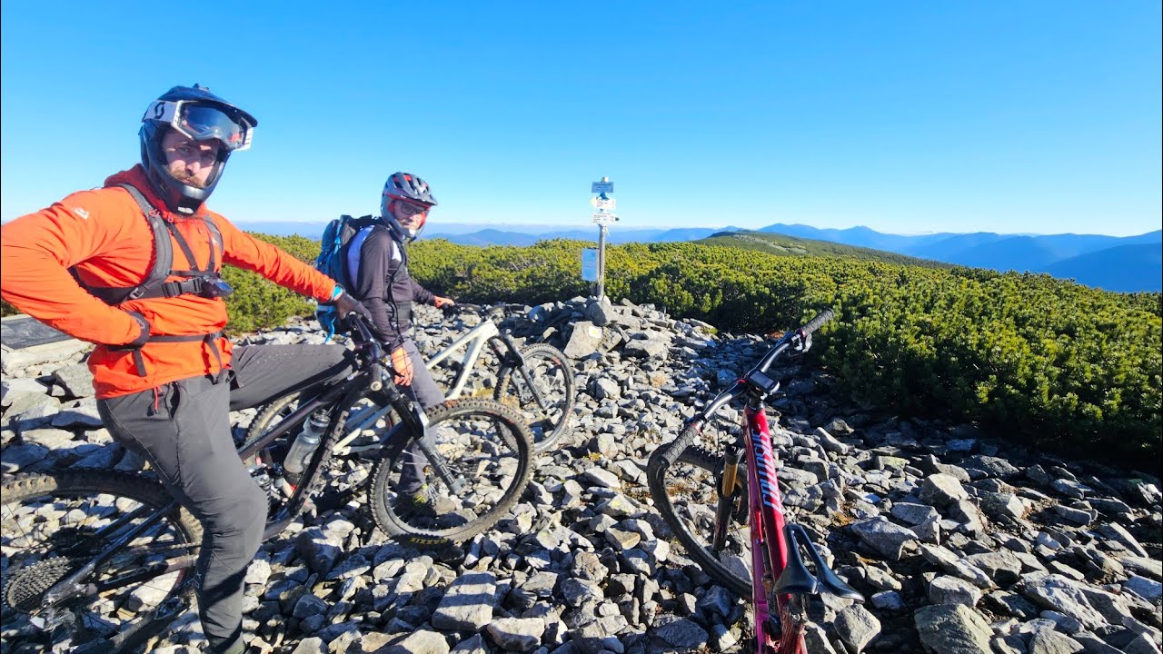 Горган Ілемський + Яйко Ілемське від полонини (листопад 2025)