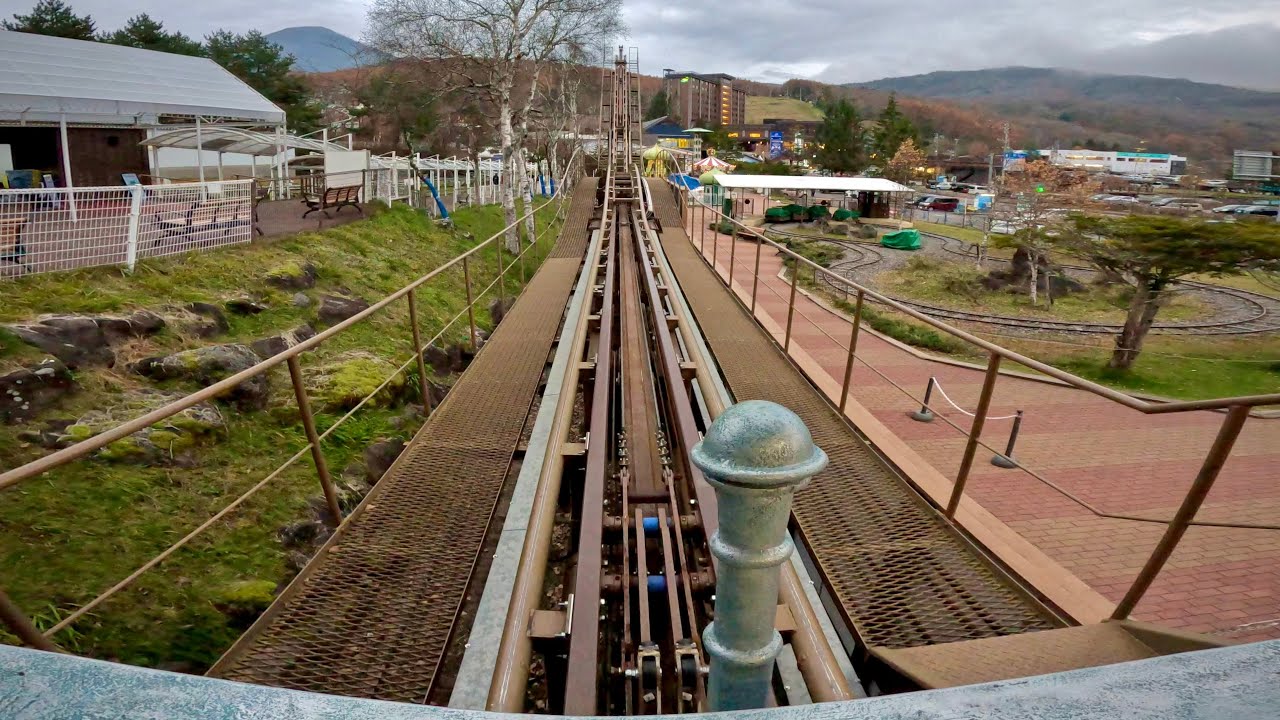 【モコ】ことりのおおきなあそびば Shirakaba Wood Coaster Front Row On-Ride POV / Ikenotaira Family