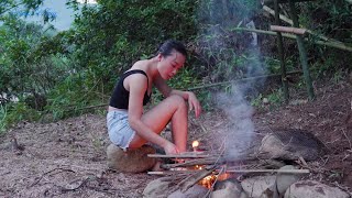 360 Days Solo Bushcraft &amp; Camping in the Rainforest | Sleeping alone in the wilderness