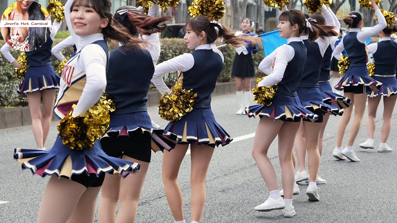 表参道奉祝パレードは延々と国学院大学チアとちょっと立正大学チア