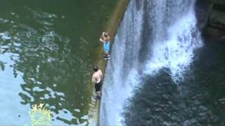 Cliff Jumping Pro-Spakka In Reverse