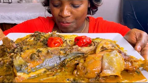 Asmr mackerel fish +smoked chicken 🍗 bitter leaf 🍃 soup with Fufu mukbang / eating show no talking