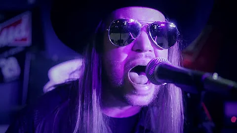 CHARLIE BONNET III aka CB3 - Hillbilly Rock Star (...