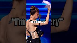 Ariana Grande gets emotional during acceptance speech VMA’s 2025 Net Worth
