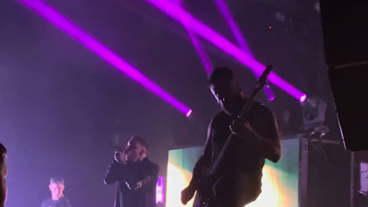 Memphis May Fire - Versus + Love Is War (LIVE)