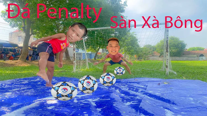 Vinh Tiền Lẻ | Thử Thách Team PHD Đá Penalty Trên Sàn Xà Bông.