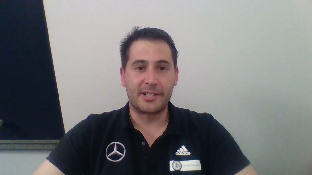 Inhaber der DFB-Trainerlizenz zur Online-Ausbildung von trainr.