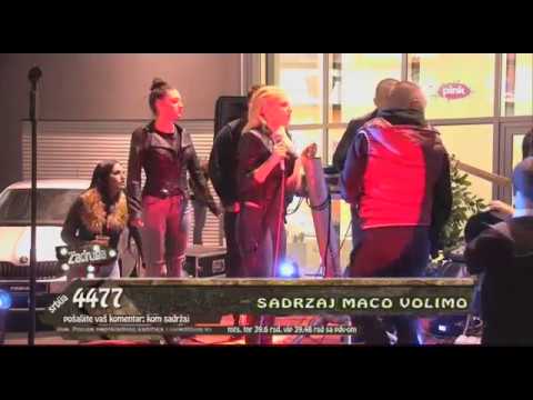 Zadruga - Sara i Sale pevaju Đurđevdan - 12.10.2017.