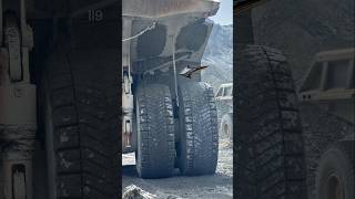 Truck Ke Peeche Ye Chain Kyun?