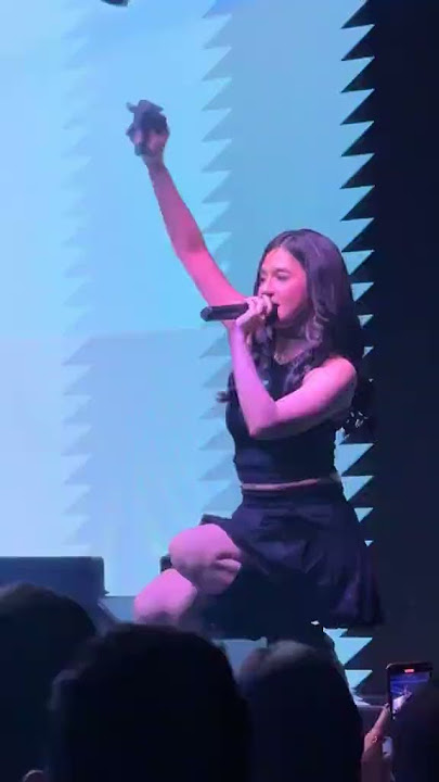 cantiknya DJ UNA 💃🚀🔥 #dj #djuna #djviral #djremix #dj2025 #fyp #party #shortvideo #shortsdj #shorts