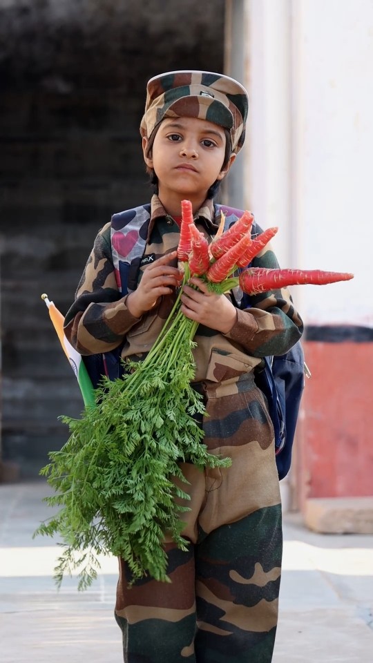 Indian army soldier Girls and carrot?? #army #carrot #maa #shorts