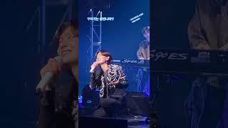 🤴 #김용빈 #전주콘서트 🤴 공연중 무릎꾾고 사랑표현하는 마음이 천사같은 가수~💘잘생겼다 김용빈 나의심장 김용빈 평생가자 김용빈