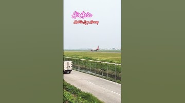 AirAsia Mobile App Livery, mendarat di runway 06 bandara Soekarno-Hatta Cengkareng Jakarta