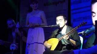 Mehmet Yi̇ği̇t Zeynebim Uzun Hava Nalın Dilber