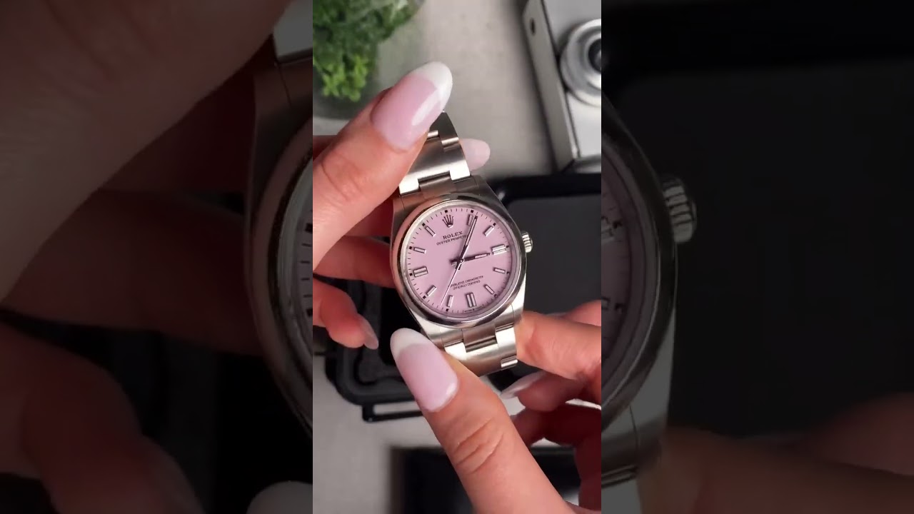 This 36mm Candy Pink Rolex Oyster Perpetual is lit! 💗 
