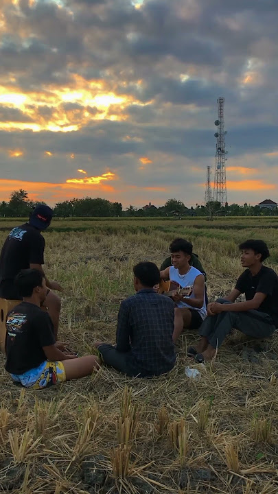 No Comment di tengah sawah 🤗 #cover #storywa #nocomment