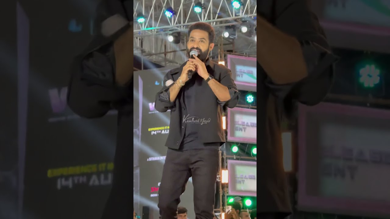 That Collar Moment Hrithik Jrntr 
