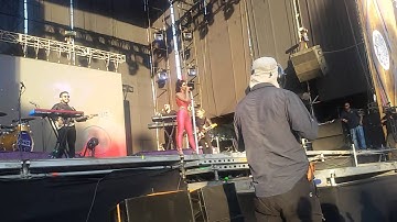 Marina and the Diamonds - FROOT (Lollapalooza Chile 2016)(1)