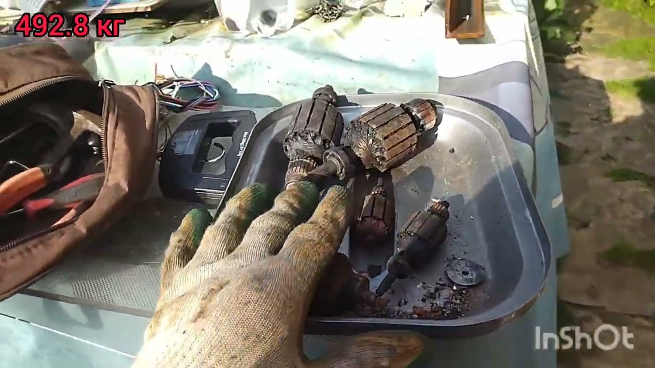 Перебрал кучу металла на участке. Готовлю цветной лом к сдаче.