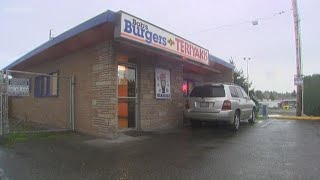 Suspects rob, tie up victims at Bob's Burgers in SeaTac
