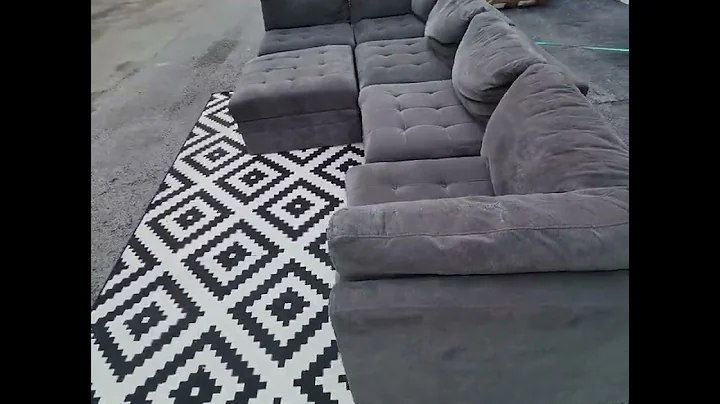 Thomasville Tisdale Fabric Sectional with Storage Ottoman