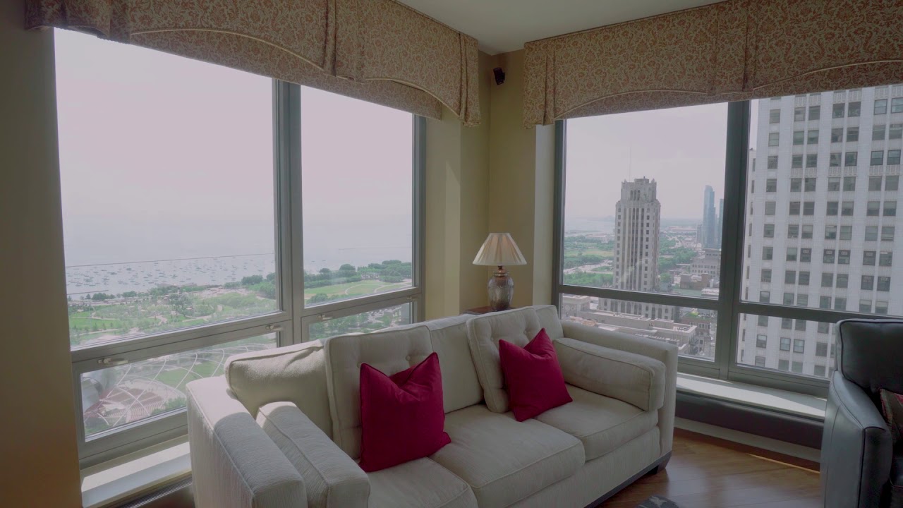 130 N Garland Unit 3704, Chicago, Illinois 60602