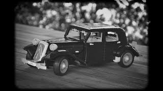 Citroen Traction Avant 11CV COBI 24337 time lapse build