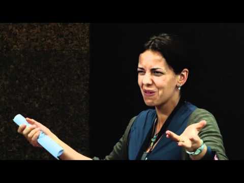 TEDxCoimbraSalon - Clara Almeida Santos - Os averb...