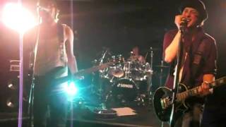 Suckdown 9/11 - Princess [live @Tabakfabrik Passau]