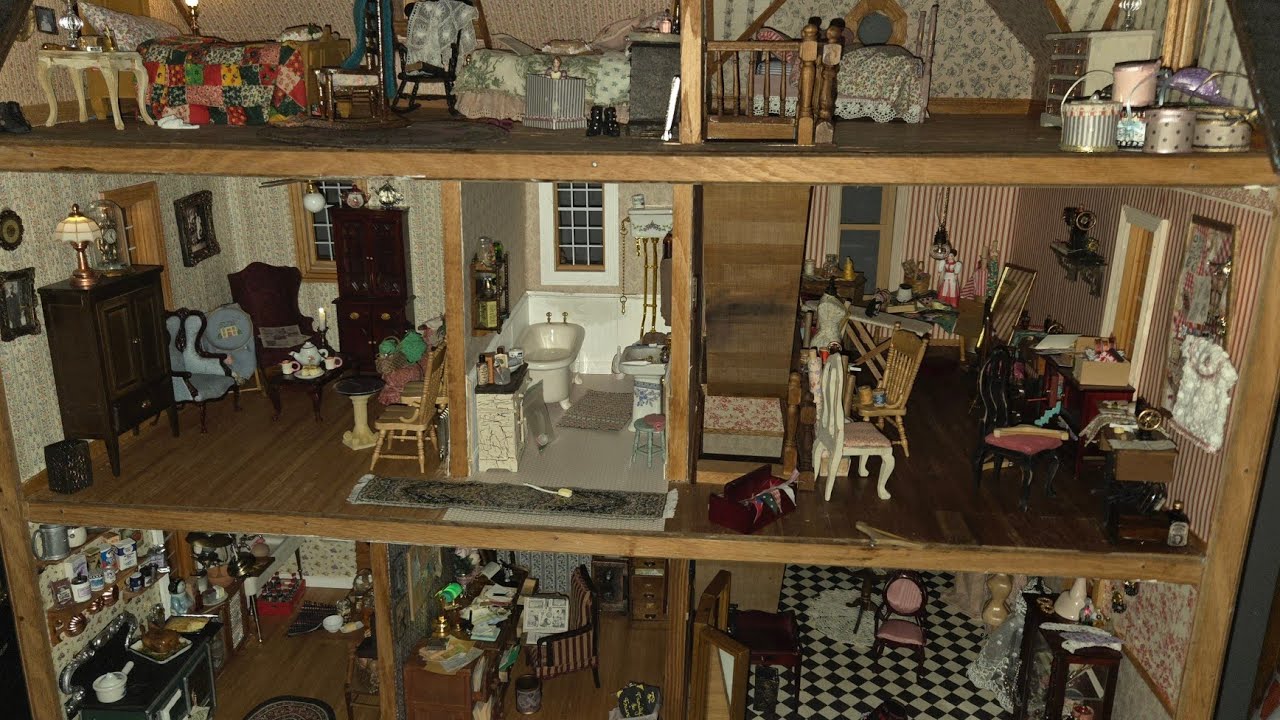 Dress Shop Dollhouse updates- Little Gretchen"s Workshop